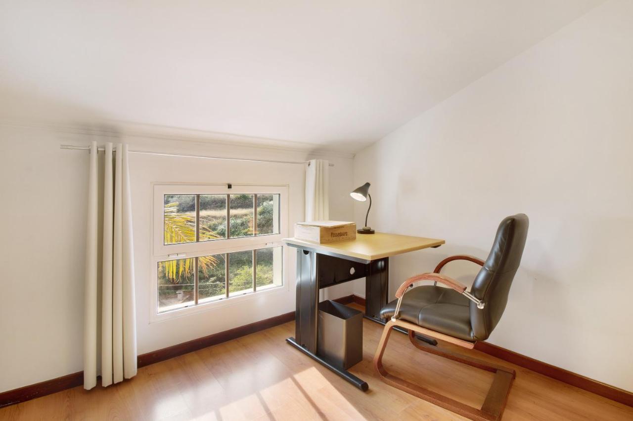 Casa Amarela Apartment Canico  Bagian luar foto