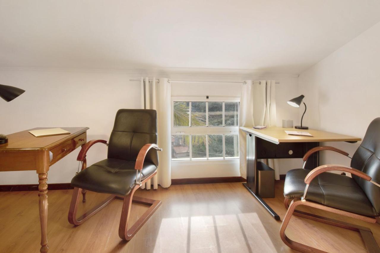 Casa Amarela Apartment Canico  Bagian luar foto